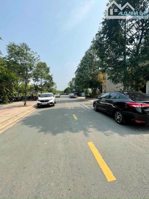 Bán đất Mặt tiền đường D2 Khu Dân Cư D2D Võ Thị Sáu P. Thống Nhất sát Trục đường Chính N1 - 1