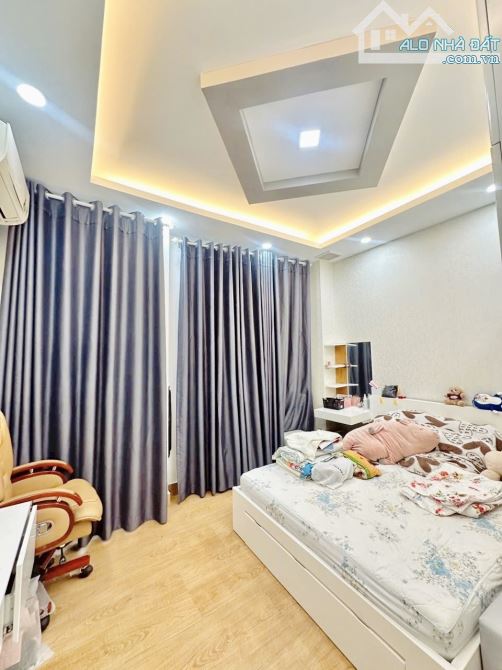 Bán nhà Quận 11, Bình Thới, 4x11M 4 Tầng, Hẻm 6m, Chỉ 7 Tỷ nhỉnh - 1