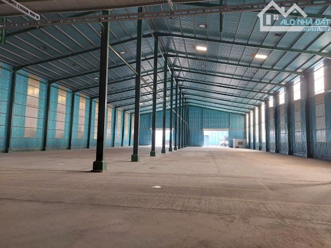 Cho thuê kho xưởng Quốc Lộ 1A, Long An,diện tích: 1.400m2,giá : 55k/m2 - 2