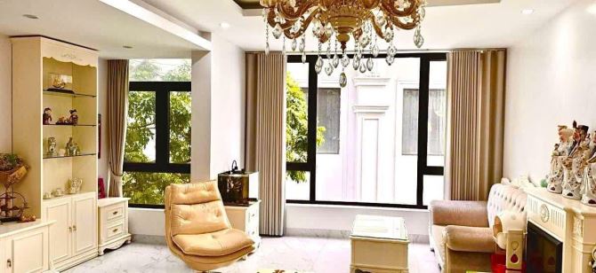 Bán Nhà Phố Vip hộ khẩu Cầu Giấy,Nhà 2 mặt ngõ, Gần ô Tô 10m, 65m2,Giá 12.x Tỷ Nhỏ - 2