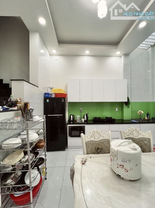 Bán nhà , Cống Lở, Tân Bình, giá 7.3 tỷ, 95m², 4 tầng, hẻm 6m ô tô ngủ nhà. - 3