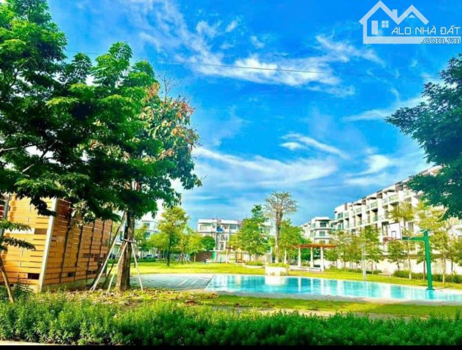 BÁN CĂN HIMLAM ĐẠI PHÚC - 4 Tầng Giá Rẻ View Vườn Hoa - 3