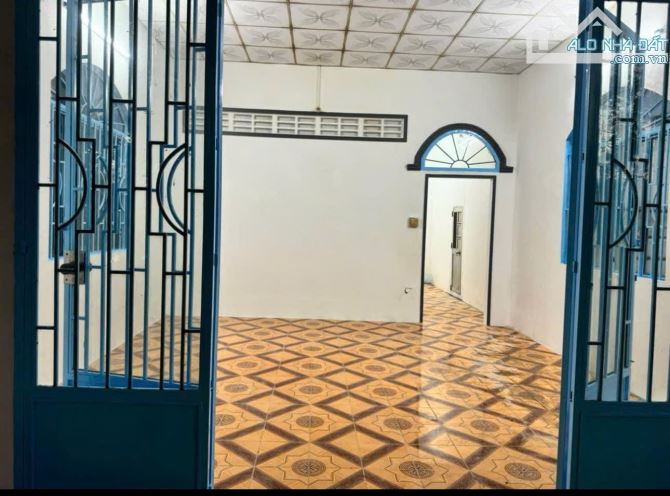 Kẹt Tiền Đổ Nợ bán nhanh Căn nhà ở Bà Điểm 9 Hóc Môn 710triệu SỔ HỒNG RIÊNG 70m2 bap phí - 3
