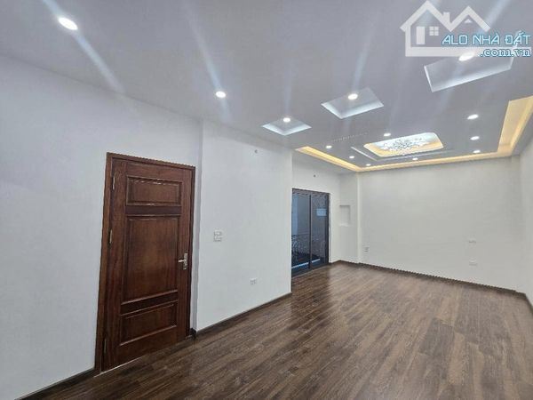 Cho thuê nhà nguyên căn Cát Linh - 56m², 5 tầng - Chỉ 13 triệu/tháng! - 3