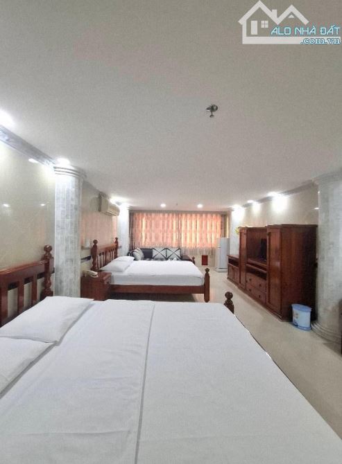 Bán Hotel 11 tầng Doanh thu 150tr/th. Hẻm 283 CMT8 Cạnh Hà Đô. Q10 - 4