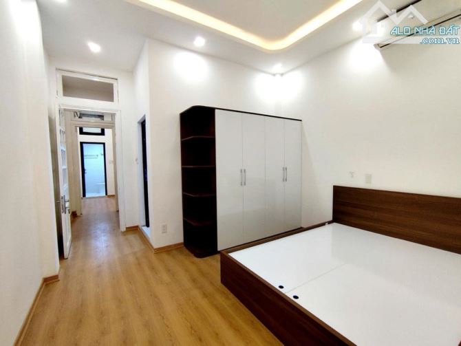 BÁN NHÀ ĐÊ TRẦN KHÁT CHÂN HAI BÀ TRƯNG NGÕ THÔNG MỚI KOONG SANG XỊN 60M2 5 TẦNG 8 TỶ. - 4