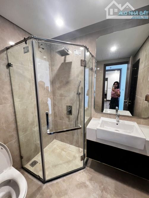 Cho thuê căn 2PN 2WC Hoàng Huy Commerce có điều hòa + bếp + rèm giá 7.5 triệu/tháng - 4