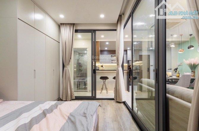 Cần bán căn hộ Hùng Vương Plaza Quận 5.DT 120m2, 3PN. Giá 6.2 tỷ sổ hồng L9 - 5