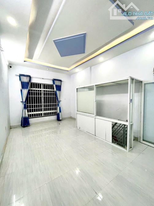 Bán nhà 2 tầng, hẻm THÁP BÀ, 65m2, ngang 7,1m, 4PN, 2WC, giá 2 tỷ 550 - 5