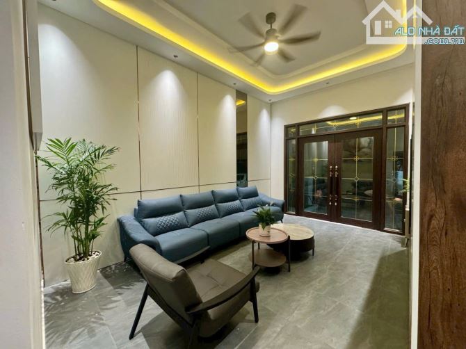 ThaThiết Bán Combo Văn phòng 250m2 + nhà ở 100m2, đường xe tải, nhỉnh 20tr/m2, Sổ hồng,TC. - 5