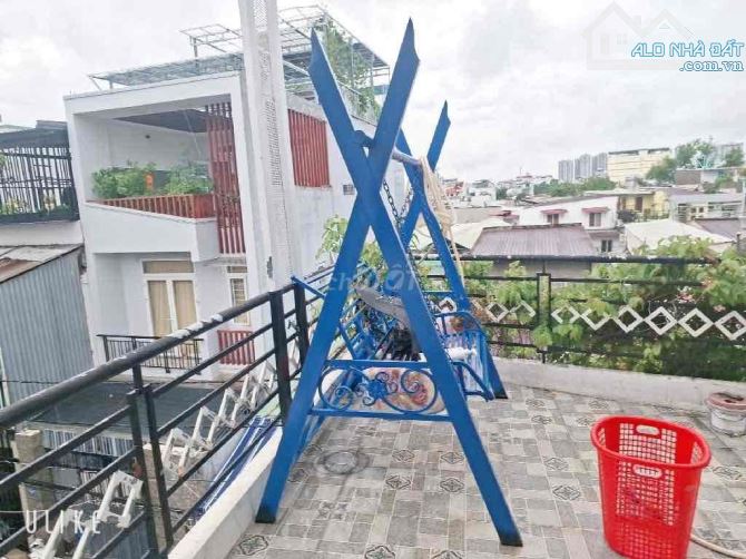 BÁN NHÀ HẺM 156 NGUYỄN THỊ THẬP, BÌNH THUẬN, QUẬN 7. DT: 5 X 8,5M, 1 LẦU ST - 8