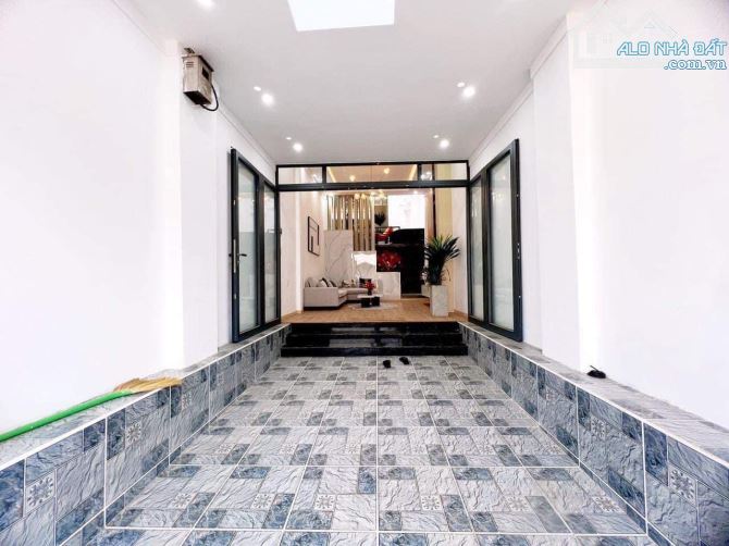 🧭⏰ Nhà đẹp - Mặt tiền Hùng Vương (Huyết mạch trung tâm Ngã 6 Ban Mê) 🔺4x25🔺5,5tỷ🔺 - 8