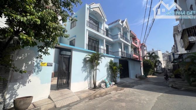 bán biệt thự 162m2  Phường 9, Quận Gò Vấp, 4tầng 5pn,