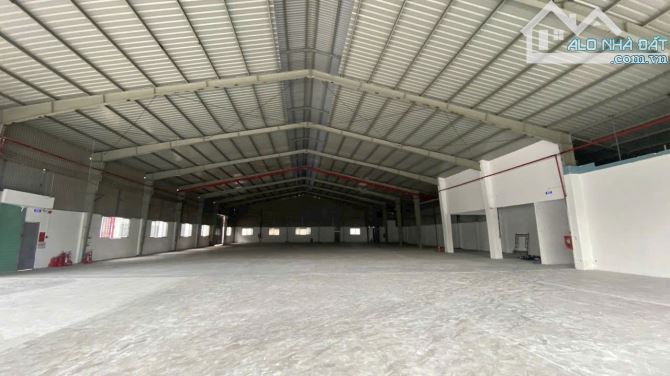 Kho xưởng mới đẹp 2.700m2 cần cho thuê tại đường Lê Thị Hoa, P. Bình Chiểu, Q. Thủ Đức.