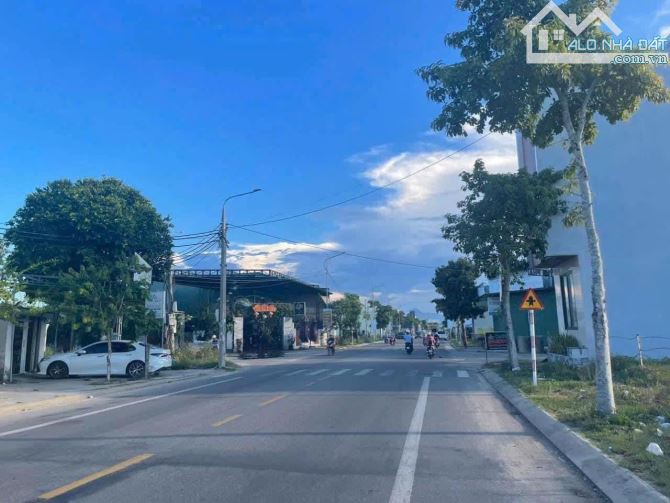 Bán vài lô đất mặt tiền đường Nguyễn công phương giá ngợp thuộc dự án Phú Điền
