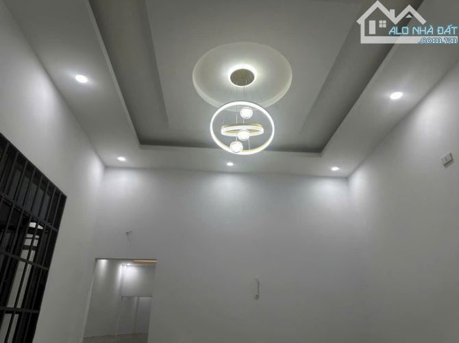 Bán Nhà cấp 4 Sổ riêng 90m2, đất ODT full hồng, KP7 phường Tân Phong