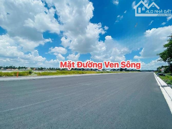 Mặt Tiền Bờ Kè Bửu Long , Ngang 10m(132m2) 7 Tỷ 7 Sổ Hồng Thổ Cư ,Sang Tên Trong Ngày