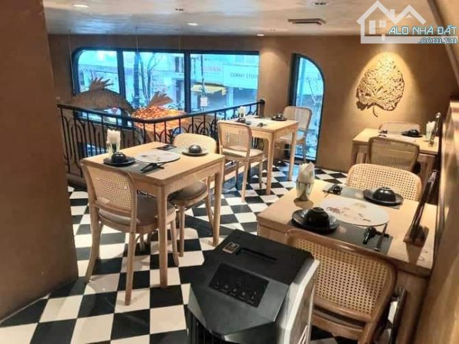 Bán nhà mặt phố lớn Nguyễn Đình Chiểu Trần Nhân Tông trung tâm Hai Bà