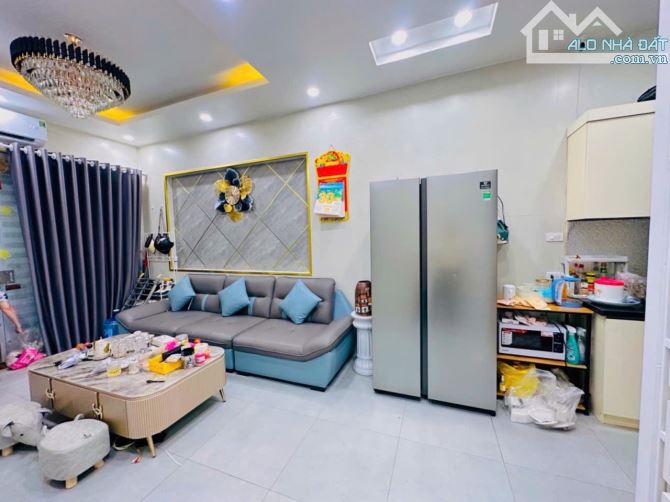 NHÀ ĐẸP AN DƯƠNG ,PHÂN LÔ ,Ở NGAY ,29M2,7TỶ1