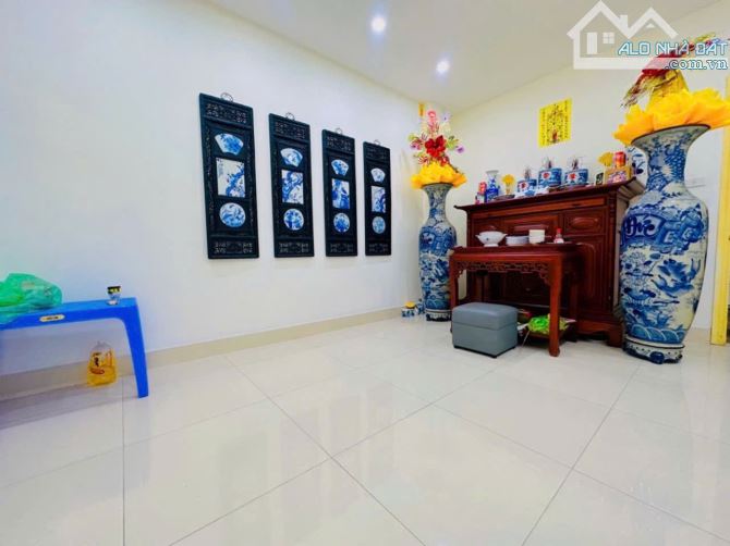 SIÊU HIẾM AN DƯƠNG ,60M2,6.8TỶ ,SỔ ĐỎ CHÍNH CHỦ.