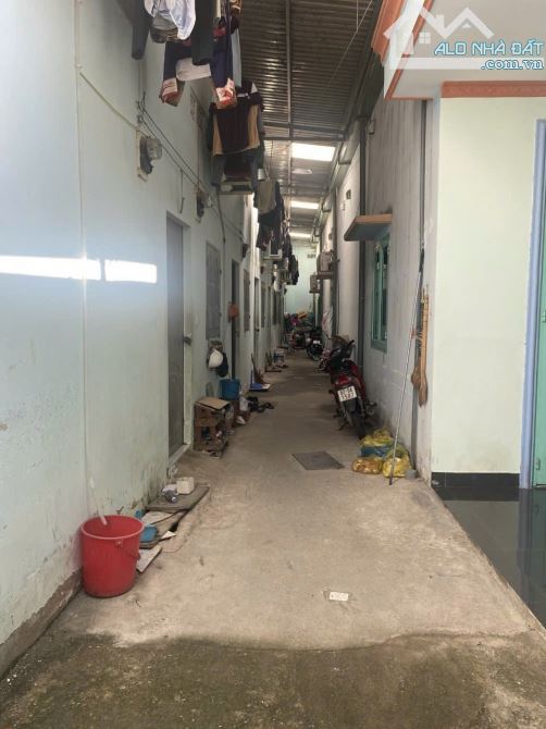 Bán gấp Dãy trọ gần ngã 4 Vincom Dĩ An,400m2, ngang 17, dòng tiền 45 tr/th, nhỉnh 9 tỷ - 1