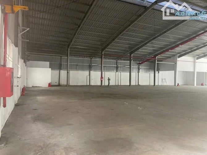 Kho xưởng mới đẹp 2.700m2 cần cho thuê tại đường Lê Thị Hoa, P. Bình Chiểu, Q. Thủ Đức. - 1