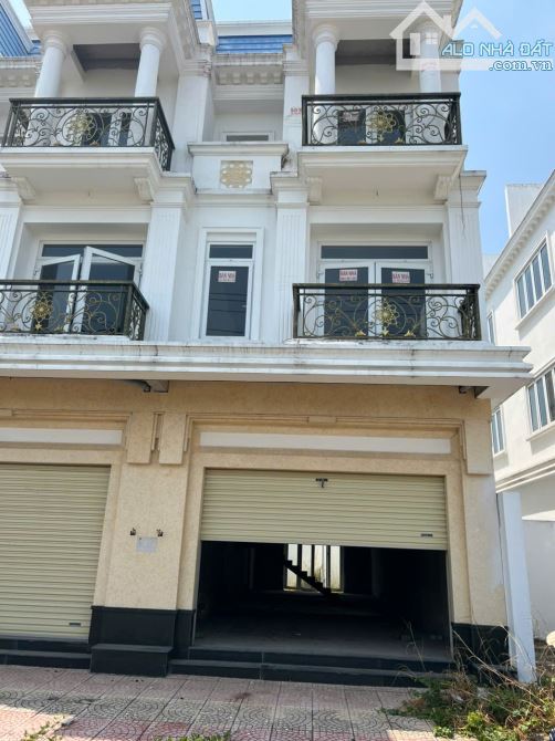 Bán căn Shophouse Dự án KCN Hải Sơn, Đường 2, Xã Đức Hoà Hạ, Đức Hòa, Long An - 1