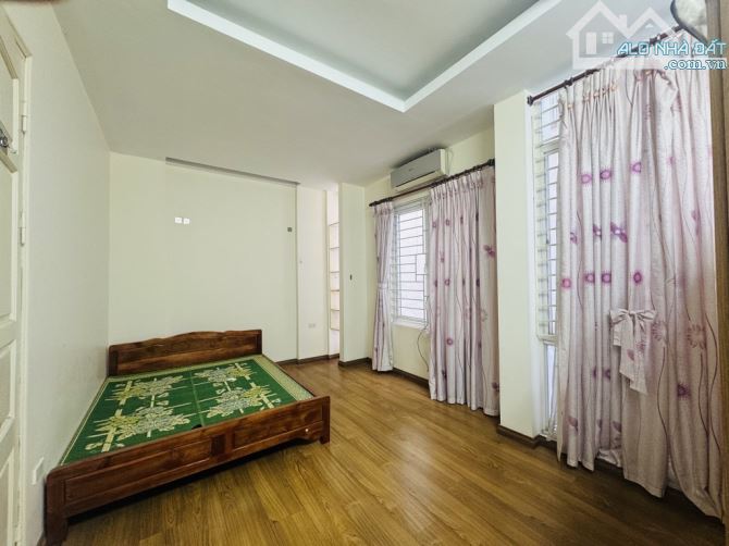 NHÀ ĐẸP YÊN HOÀ, CẦU GIẤY 32 m2, 5 tầng, 6,48 tỷ - 1