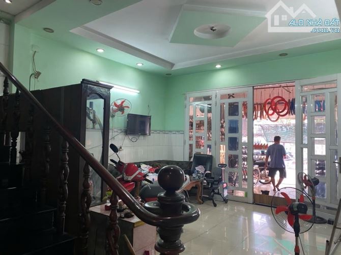 Mặt tiền Nguyễn Thị Xiếu(Trần Xuân Soạn) Tân Thuận Tây Quận 7 2 tầng 160m2 ngang 5,4m 21tỷ - 1