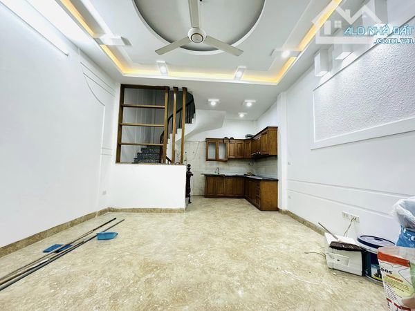 BÁN NHÀ XUÂN LA GẦN HỒ TÂY - 35M2*5T*5M, GẦN OTO, NHÀ ĐẸP Ở NGAY, NGÕ THÔNG, GIÁ 7.5 TỶ - 1