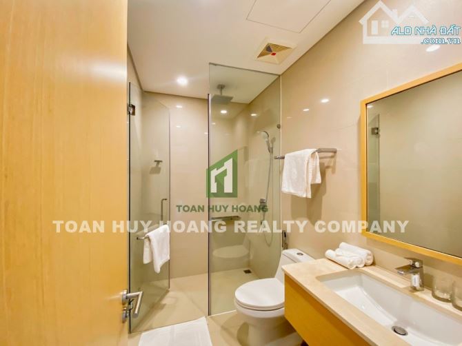 Căn hộ Ocean Suites 2 phòng ngủ tầng cao - C497 - 12