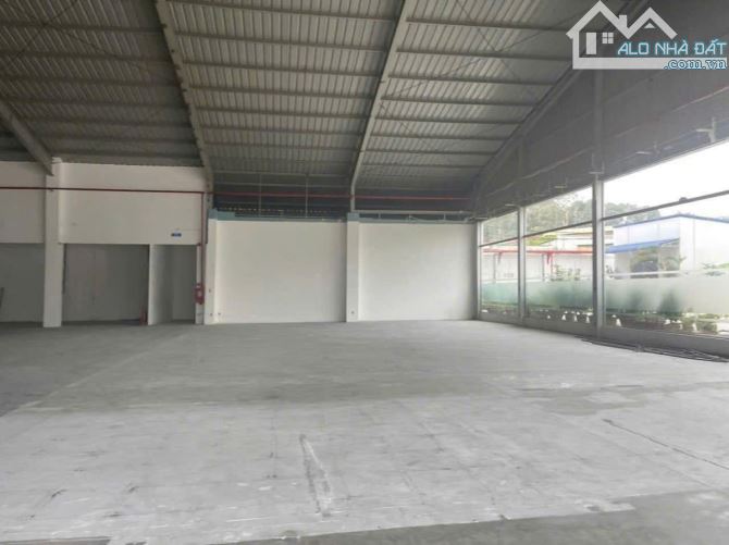 Kho xưởng mới đẹp 2.700m2 cần cho thuê tại đường Lê Thị Hoa, P. Bình Chiểu, Q. Thủ Đức. - 2