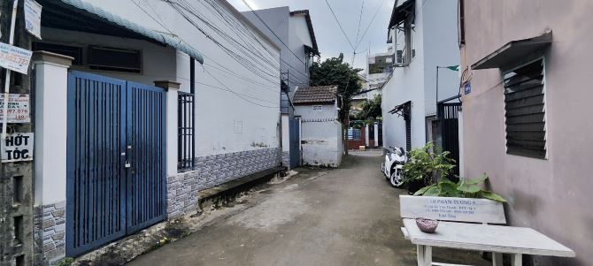 Bán dãy trọ 6 phòng thu nhập 20tr/th. hẻm xe hơi đường 379, Tăng Nhơn Phú A. 100m2/8.8 tỷ. - 2