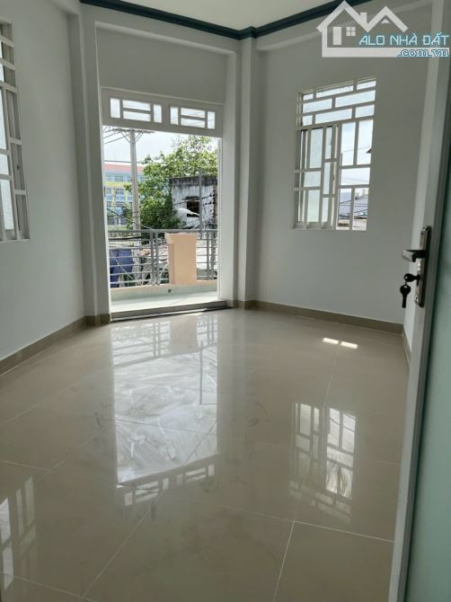Lô góc 2 Mặt tiền P16 Q8, ngang 10m 3 tầng view sông thoáng, kd cực tốt, giá nhỉnh 6 tỷ TL - 2