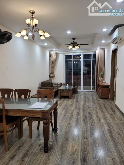 Cho thuê chung cư Trương Định complex 129 Trương Định 3pn full nội thất rẻ - 2