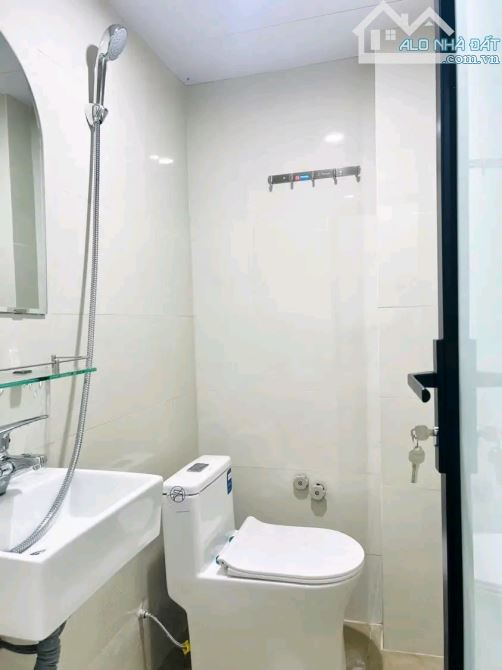 BÁN NHÀ 4 TẦNG CỰC ĐẸP ĐƯỜNG THÁI HÀ DT 18/20M2, MT 2,8M, NHỈNH 4 TỶ - 2