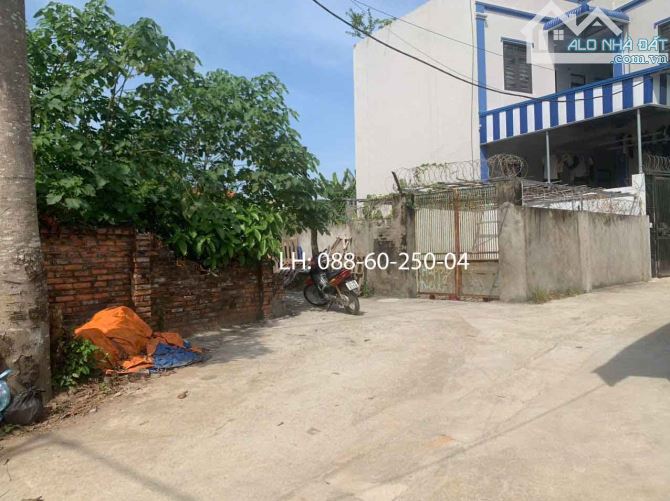 Bán  Đất  Phú Vinh Phú Nghĩa Chương Mỹ, lô đất hơn 300m² nằm giữa 2 khu Công Nghiệp - 3