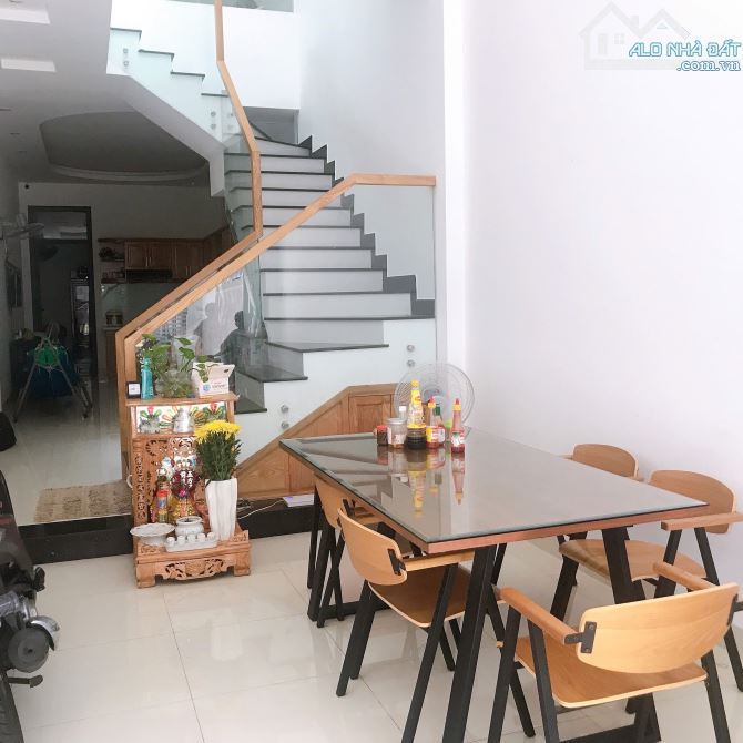 🏡🏡🏡Bán Nhà 1 Trệt 2 Lầu Đường Nội Bộ Trần Bình Trọng 94M2  - Giá: 6.6Tỷ - 3