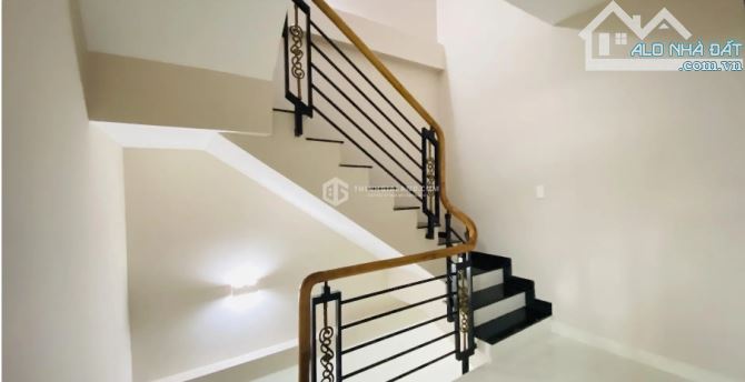 Bán Gấp Nhà Hẻm ÔTô, 4 Tầng Đẹp, Cô Bắc- Phường 4- TP.Vũng Tàu, DT:64.2m2(3PN), Chỉ 5.2 Tỷ - 3