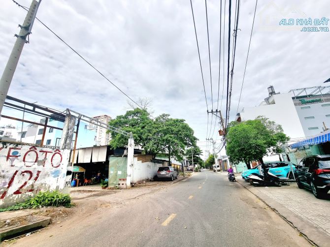 Bán nhà căn góc MT Kênh Tân Hóa Tân Phú 80x40m giá 220 tỷ TL (góc Nguyễn Trọng Quyền) - 3