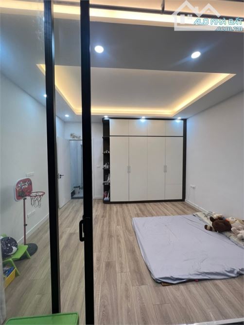 Bán nhà mới xây phố Láng Hạ, DTXD40m2 x 5 tầng, MT 4,5m. - 3