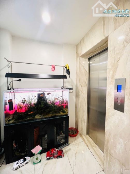⚜️ Mặt Phố Nguyễn Đình Chiểu, 42M2 7T Thang Máy, MT 4.1M, View CV Thống Nhất, Chỉ 33.5 Tỷ - 3