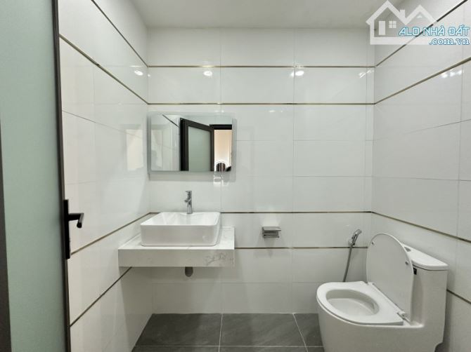 Nhà mới đón Tết 3 tầng, Trung tâm Bình Thạnh, 60m2, ngang 6m, 4PN, 5WC, chỉ 6,4 tỷ - 4