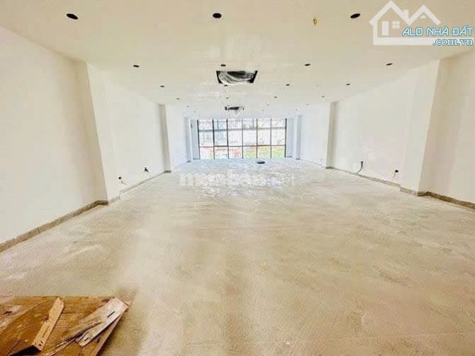 MẶT PHỐ - CĂN GÓC 2 THOÁNG - Ô TÔ ĐỖ 2 BÊN - TÒA VĂN PHÒNG VIP 9 TẦNG CỰC HIẾM - 4
