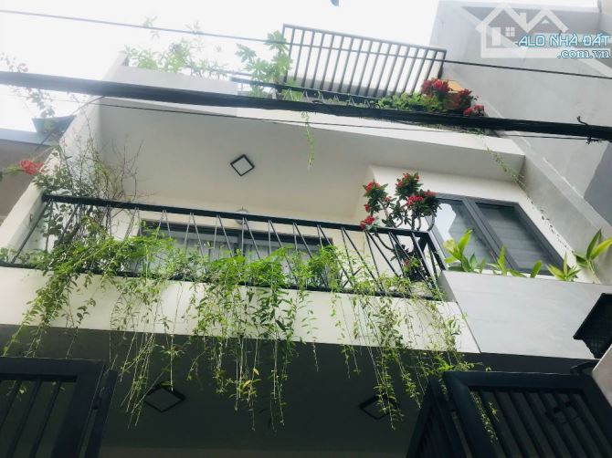 🏡  Nhà mới xây thiết kế hiện đại .Full nội thất kiệt ba đình Hải châu đà nẵng - 4