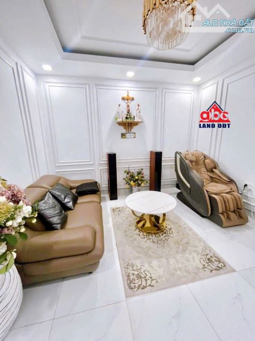 Bán nhà 2 Lầu mặt tiền Nguyễn Bảo Đức  khu vip Sunshine KDC Long Châu P.Tam Hiệp - Khu vực - 4