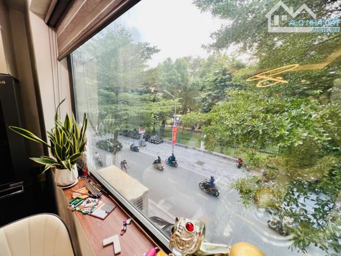 ⚜️ Mặt Phố Nguyễn Đình Chiểu, 42M2 7T Thang Máy, MT 4.1M, View CV Thống Nhất, Chỉ 33.5 Tỷ - 4