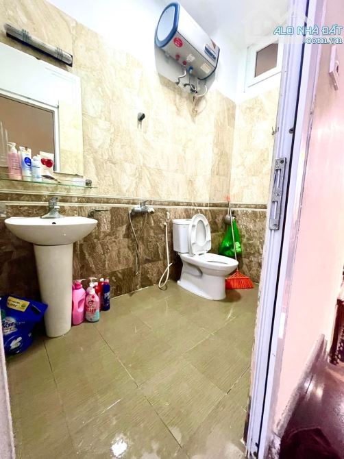Bán nhà đệp ở luôn Vũ Tông Phan Thanh Xuân. DT46m, 5 tầng, MT4m Giá 13 tỷ - 5