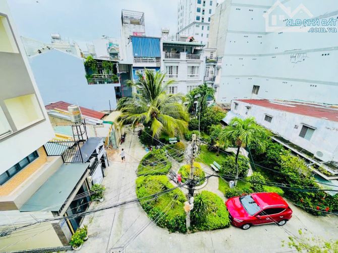 Bán nhà Phố Trường Chinh, P13, Quận Tân Bình - View công viên - gara xe hơi DT 4.5m x 15m - 5