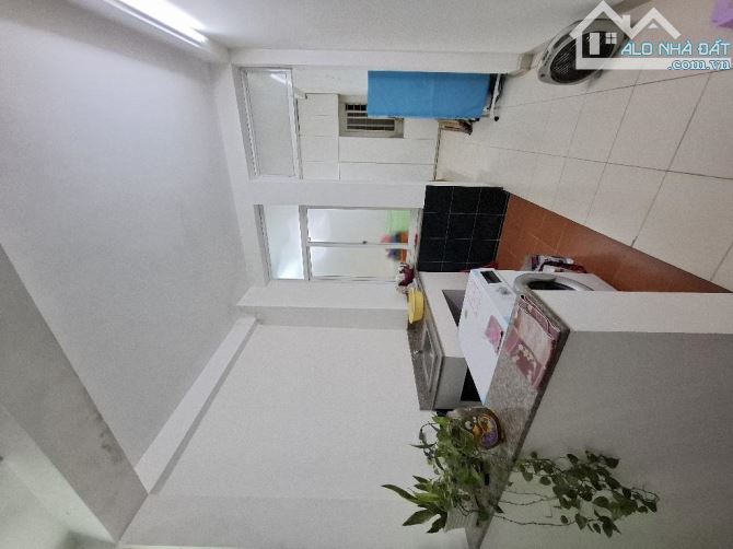 Siêu hiếm Hào Nam, ngõ rộng, ô tô gần, sân chơi trước cửa 350m2, 47m2, 4 ngủ, chào 9 tỷ 5 - 9
